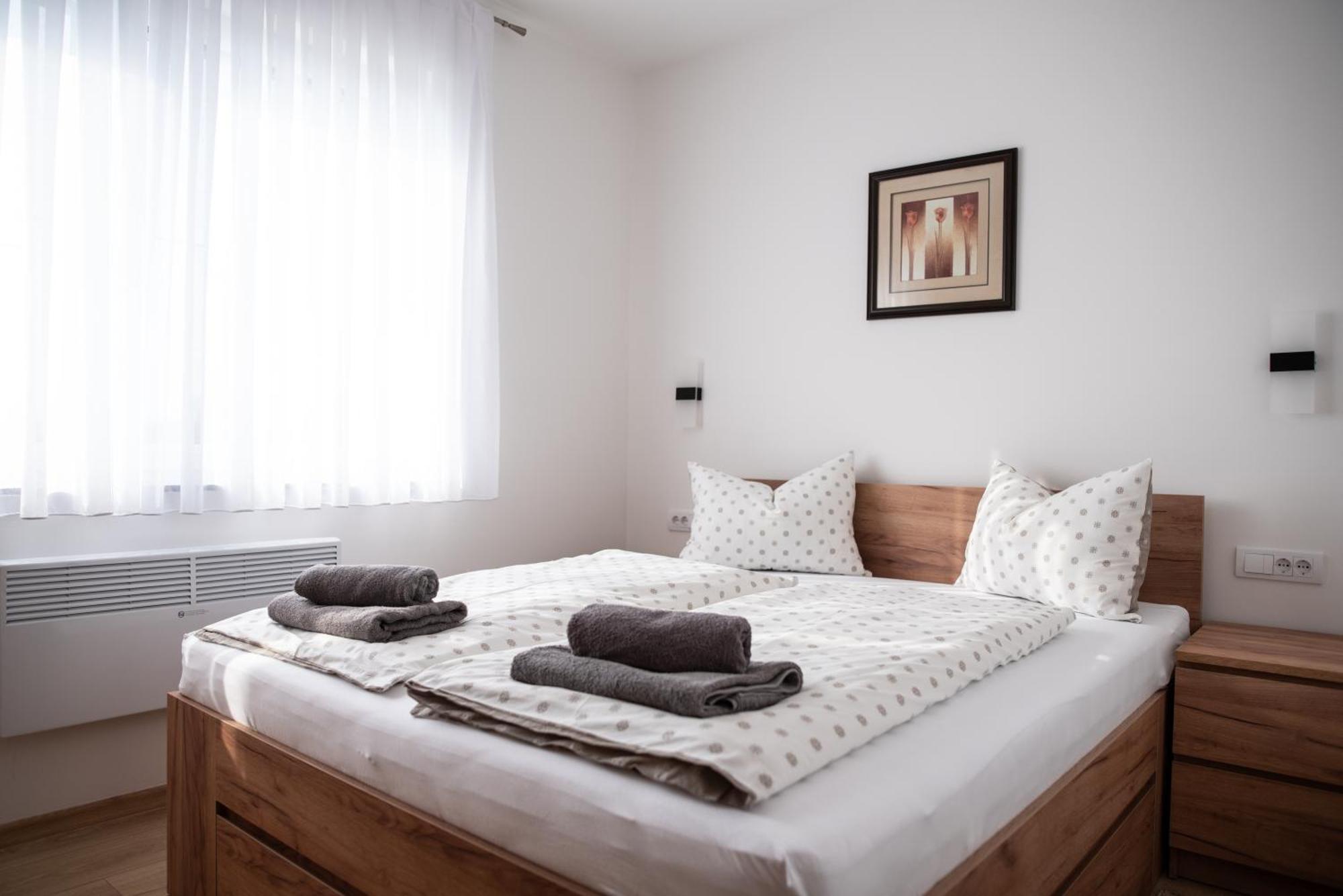 Apartman Krznaric Zupanja Exterior foto